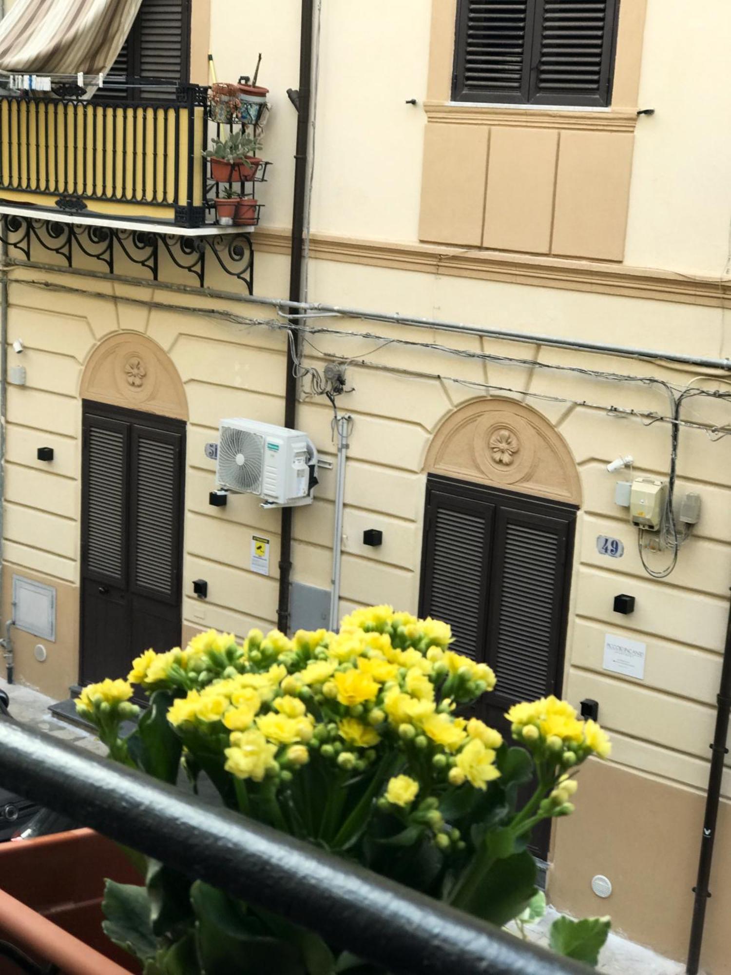 Palermo Maison Bagian luar foto